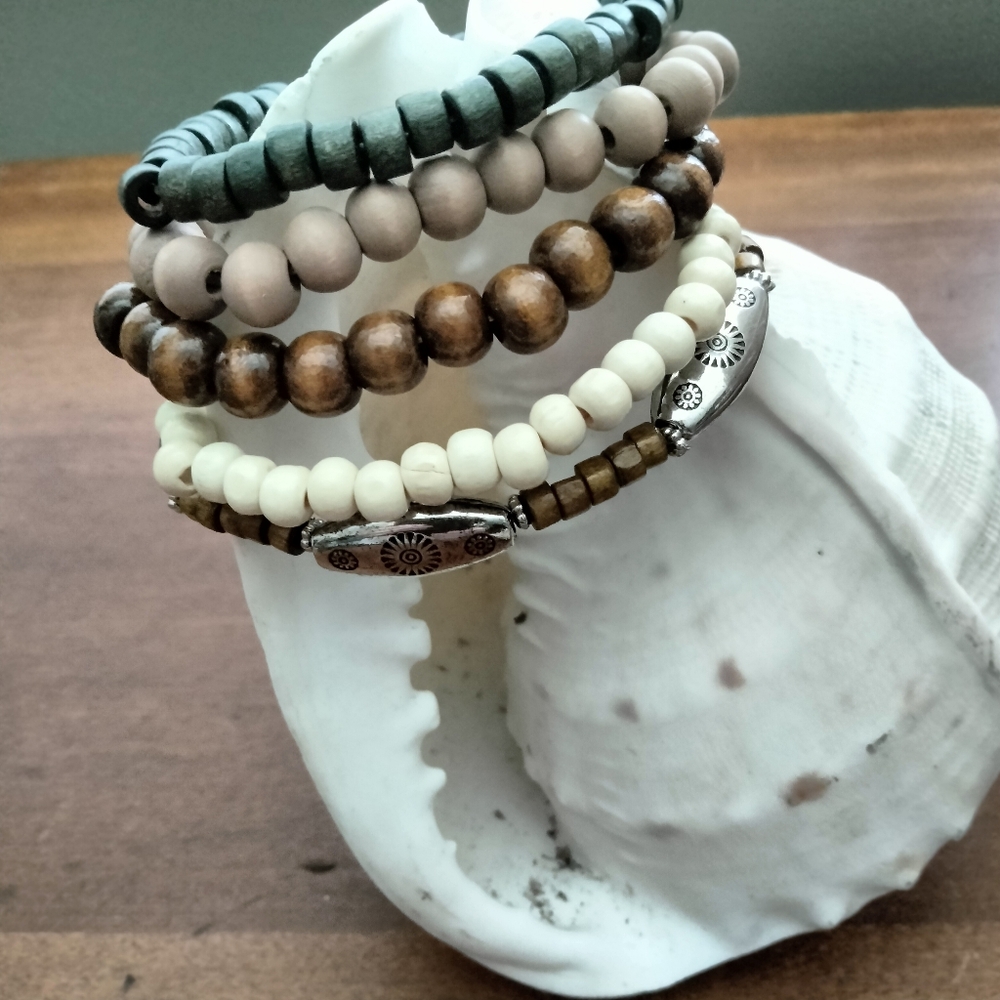 Fashion Jewelry Natural Tones Bracelet Collection of 5